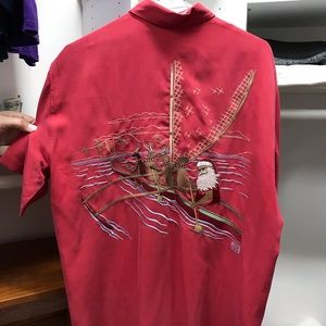 Men’s Hawaiian shirt with fabulous embroidery